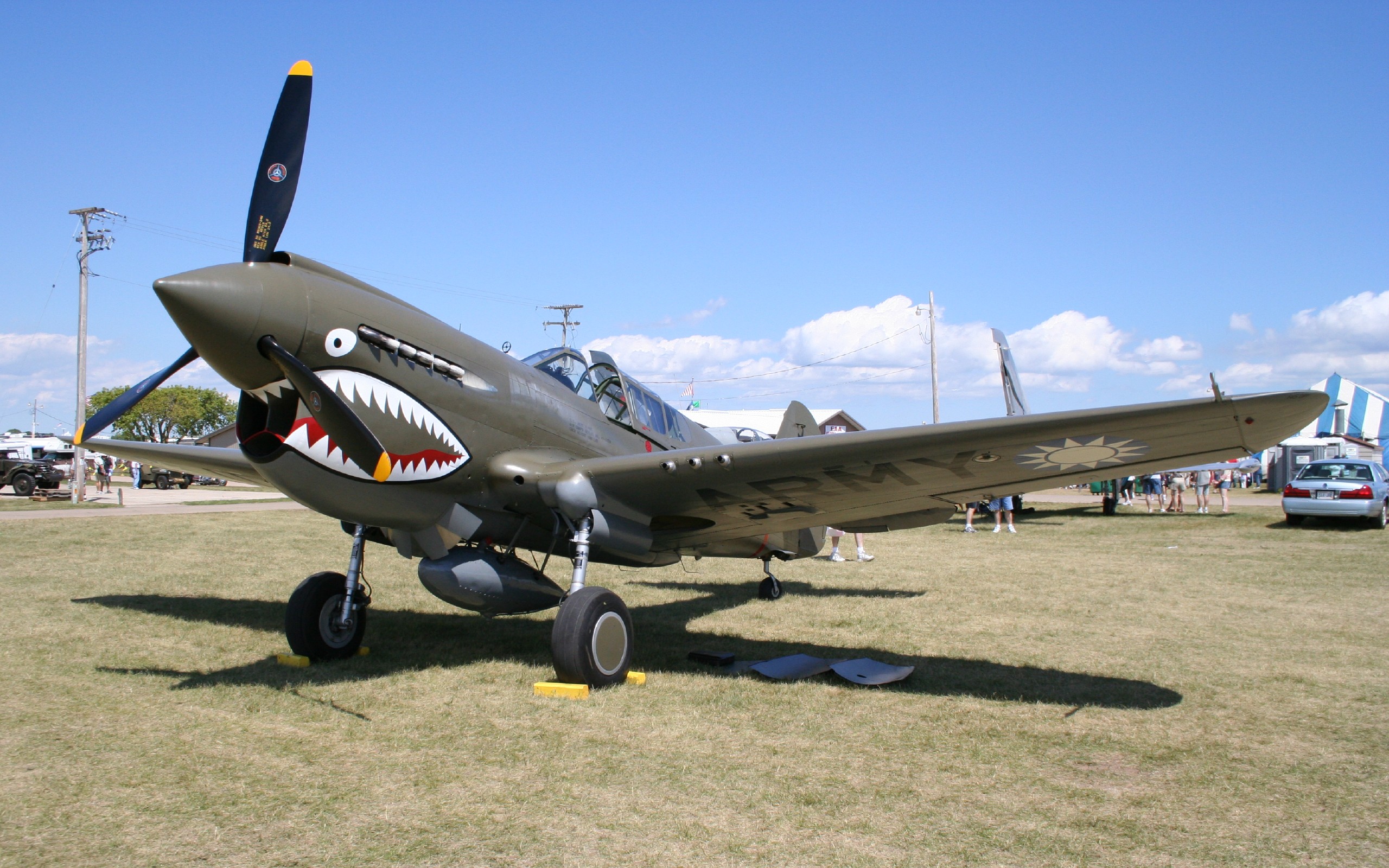p 40 warhawk photos